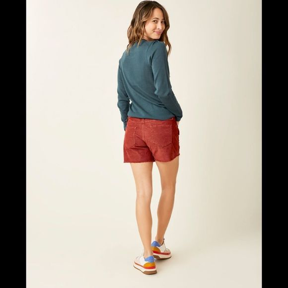 Carve Designs Oahu Corduroy shorts. 10 - Picture 2 of 9